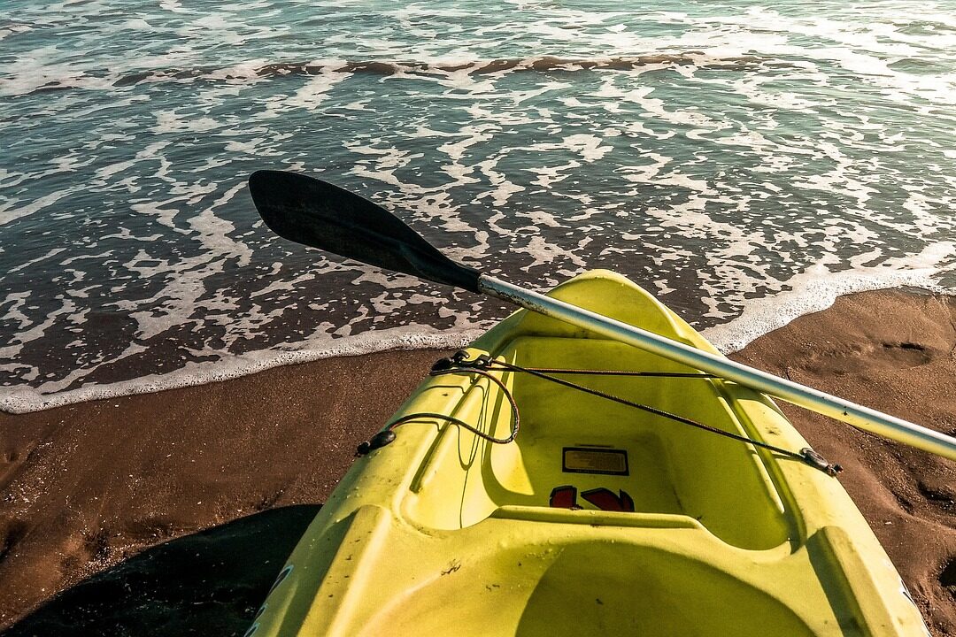 Actividad en Kayak por la costa de Jávea. Cala Tango y el Parque Natural de San Antonio